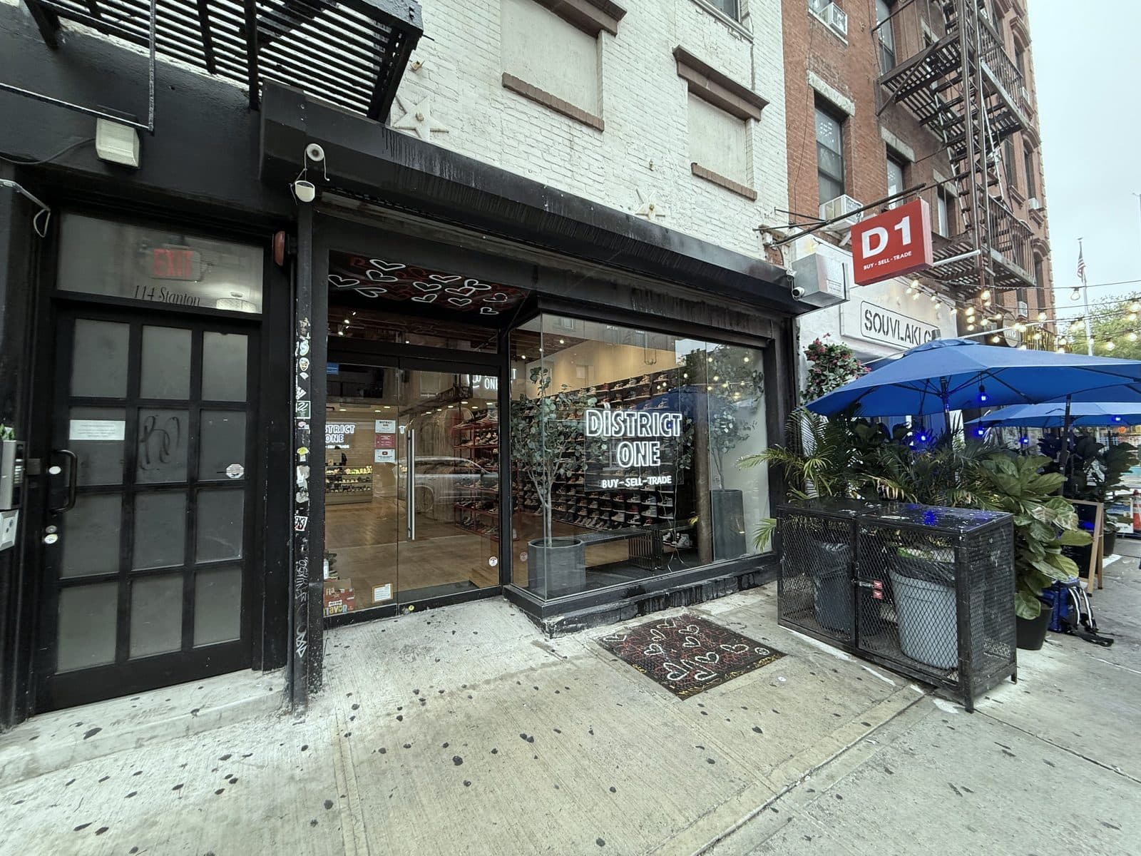 114 Stanton Street — photo 1